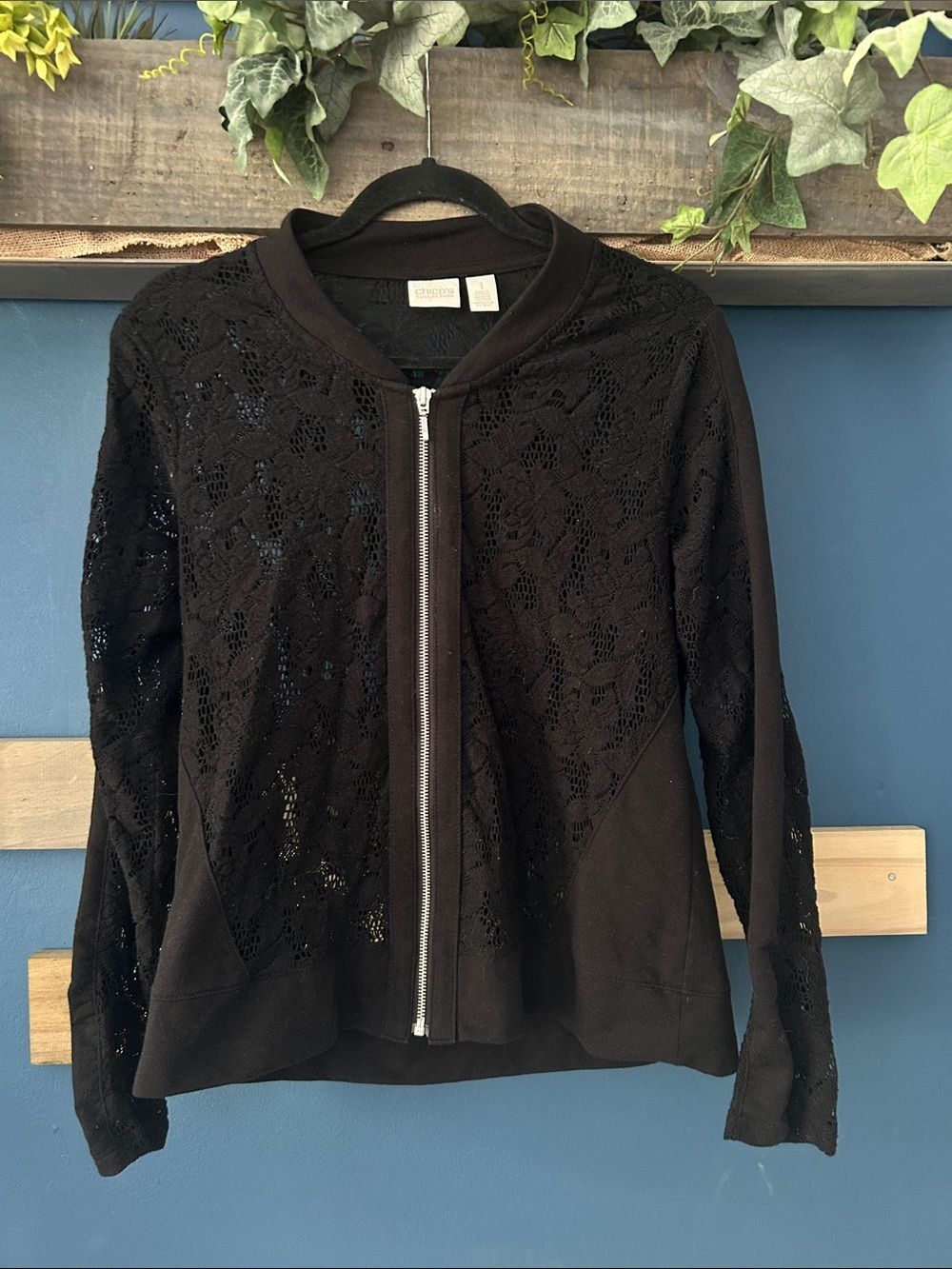 Chico's Black Lace Zip-Front Bomber Jacket Size 1 EUC